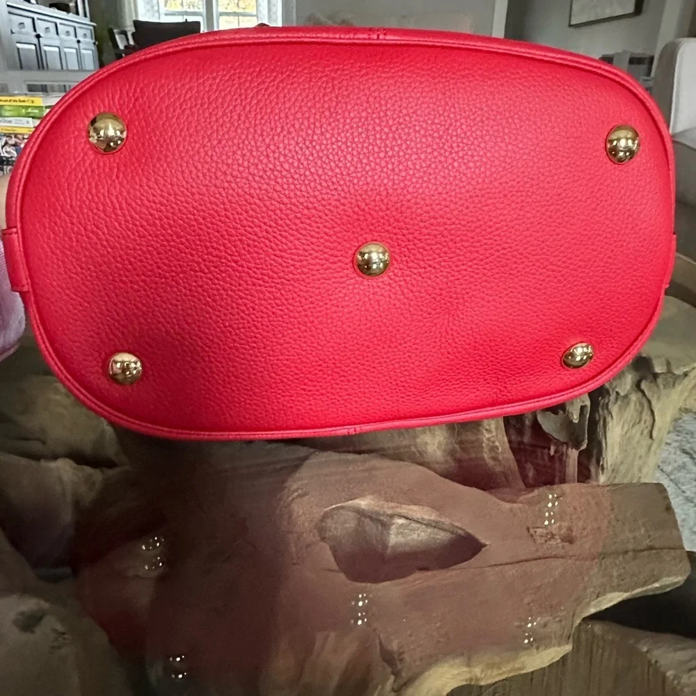 NWT Alexander McQueen Padlock Skull Bucket Bag Red Leather Sealed Hardware